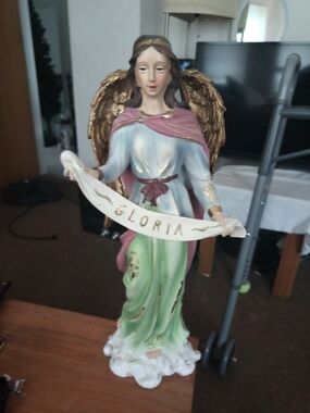 Virgin Mary / Angel Figurine in Pastel Green, Pink and Gold - 'Gloria' Banner